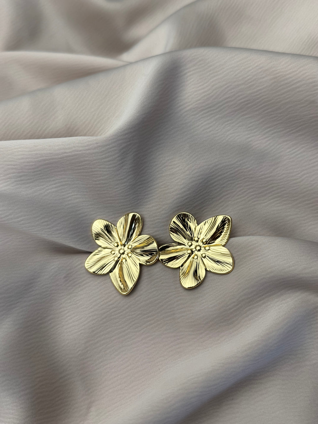 Boucle d’oreille Flora