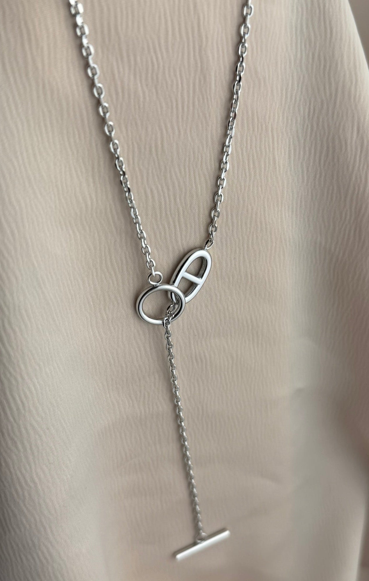 Collier Lyla